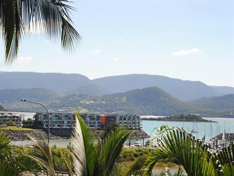7 Airlie Crescent, Airlie Beach QLD 4802