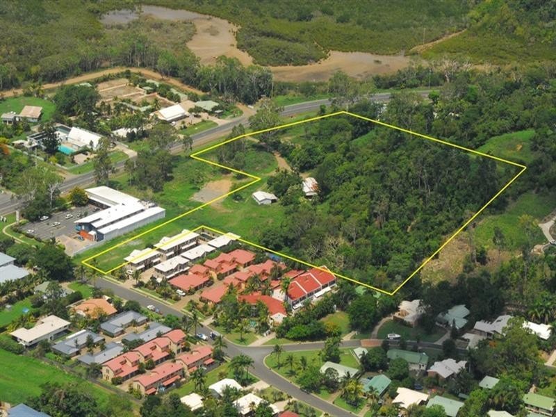 3 Shute Harbour Road, Jubilee Pocket QLD 4802