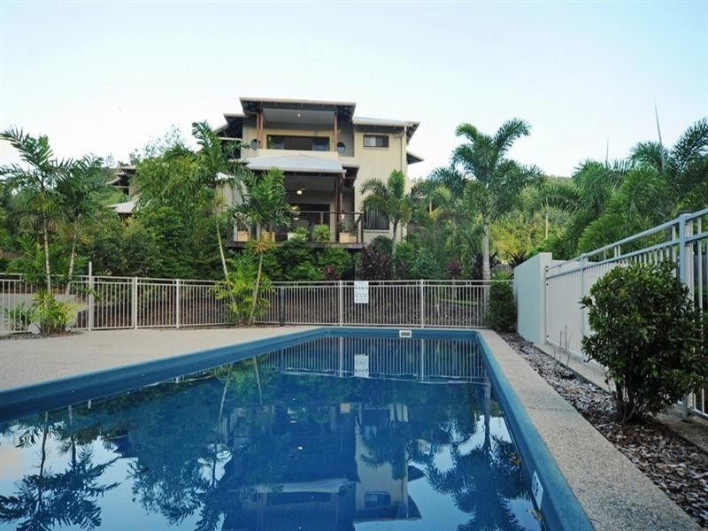5/14 Altmann Avenue, Cannonvale QLD 4802