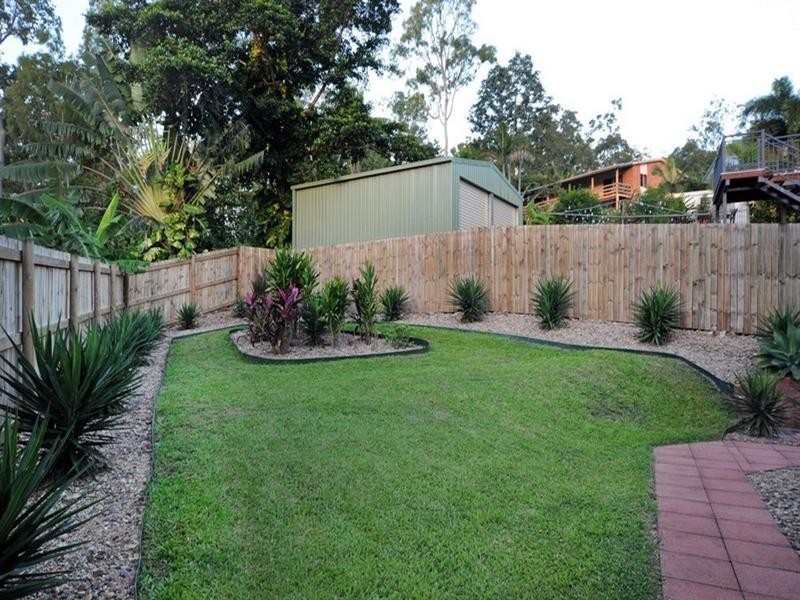 42 Manooka Drive, Cannonvale QLD 4802