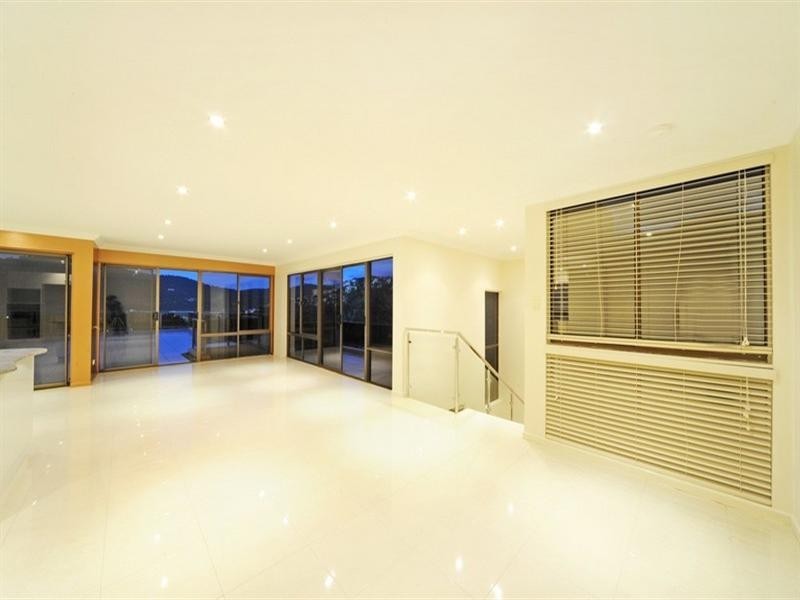 4 & 6/13 Begley Street, Airlie Beach QLD 4802