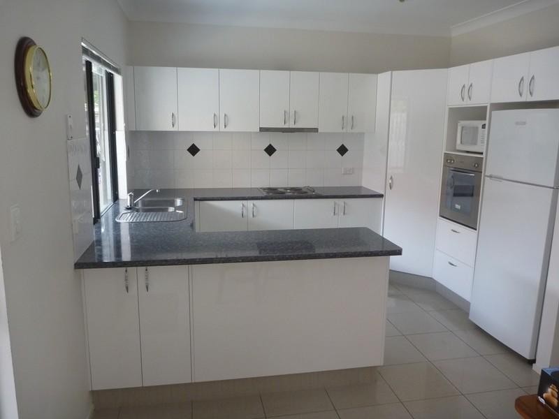 6/5 Erromango Drive, Jubilee Pocket QLD 4802