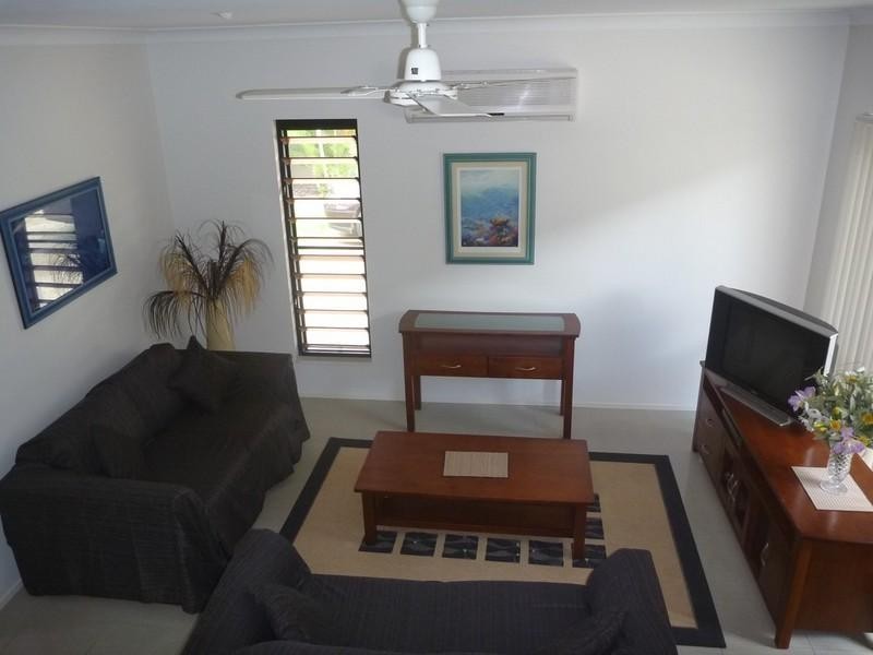 6/5 Erromango Drive, Jubilee Pocket QLD 4802