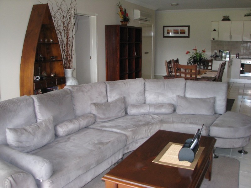 21 Shute Harbour Road, Cannonvale QLD 4802