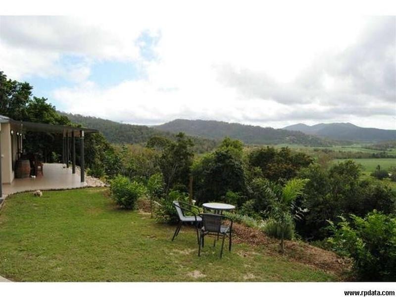 2 Demi Close, Strathdickie QLD 4800