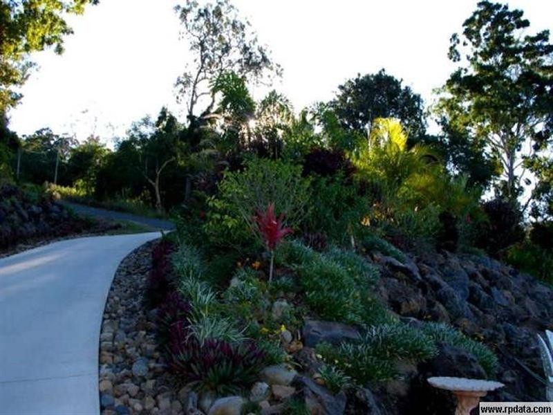 2 Demi Close, Strathdickie QLD 4800