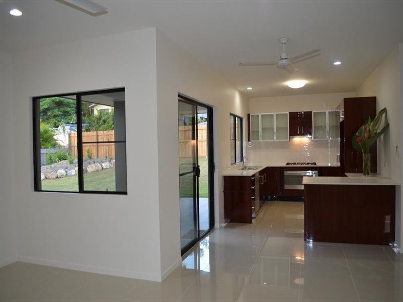 90 Country Road, Cannonvale QLD 4802