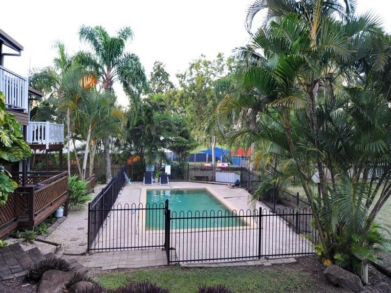 4/11 Tropic Road, Cannonvale QLD 4802