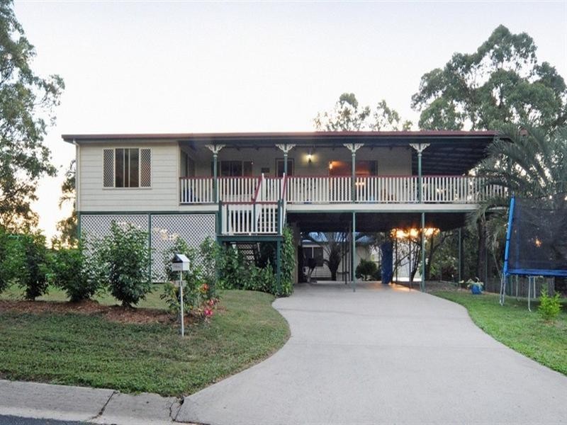 11 Macona Crescent, Cannonvale QLD 4802