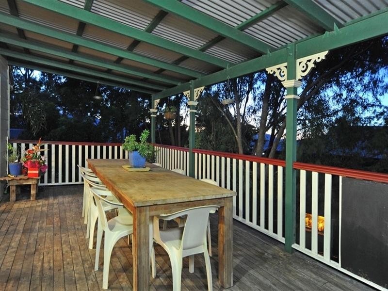 11 Macona Crescent, Cannonvale QLD 4802