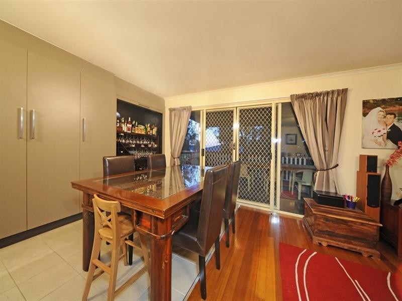 11 Macona Crescent, Cannonvale QLD 4802