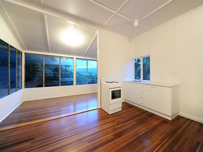 237 Shute Harbour Road, Airlie Beach QLD 4802