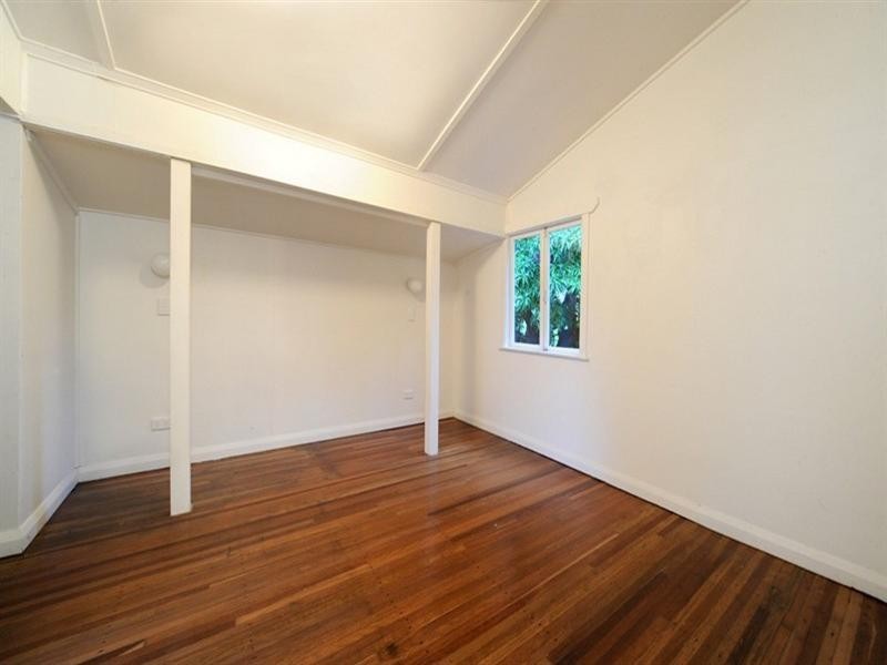 237 Shute Harbour Road, Airlie Beach QLD 4802