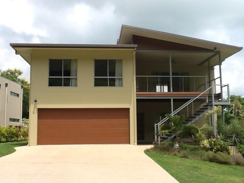 53 Eshelby Drive, Cannonvale QLD 4802