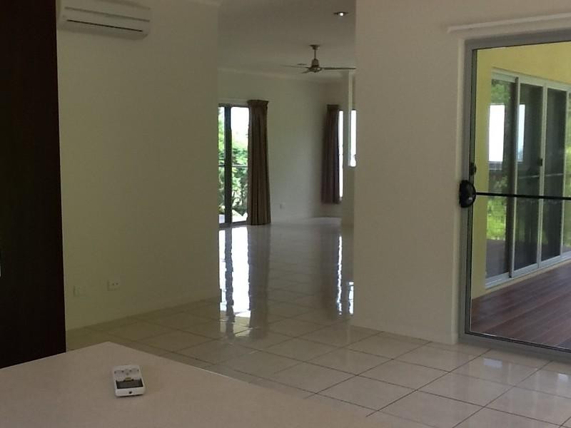 53 Eshelby Drive, Cannonvale QLD 4802