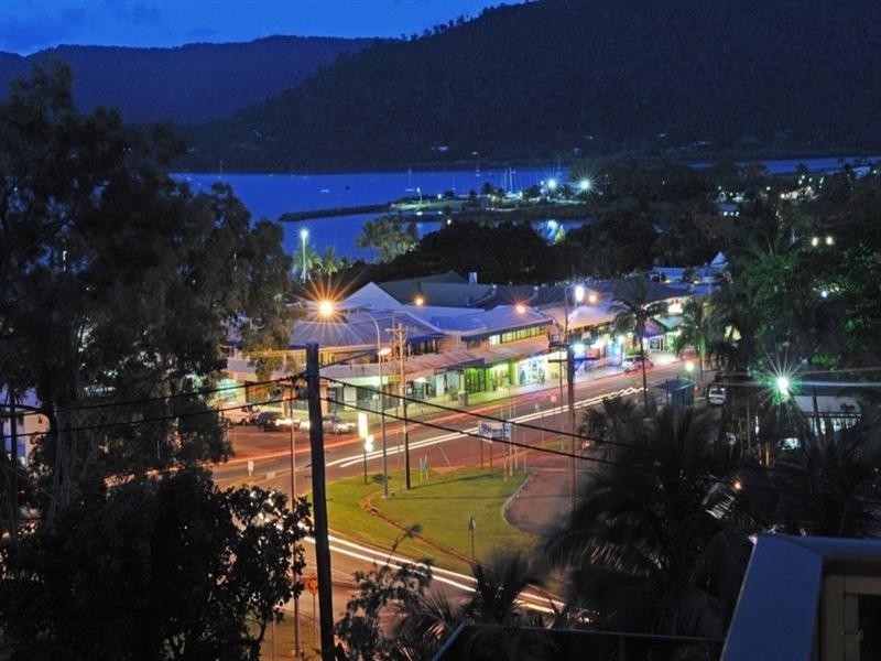 4/13 Begley Street, Airlie Beach QLD 4802