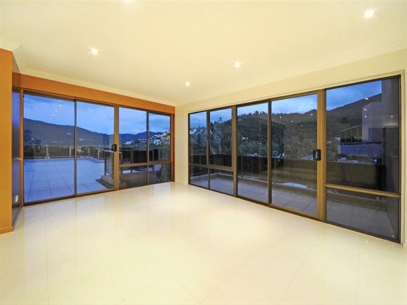 4/13 Begley Street, Airlie Beach QLD 4802