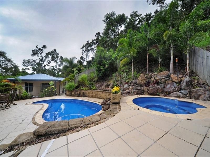 65 Namanula Drive, Flametree QLD 4802