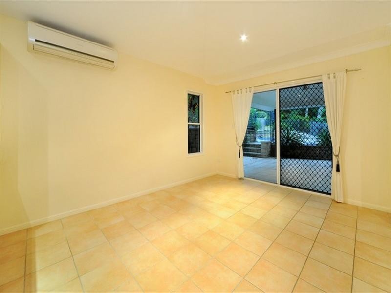 65 Namanula Drive, Flametree QLD 4802