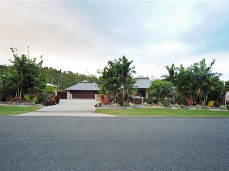 68 Galbraith Park Drive, Cannonvale QLD 4802