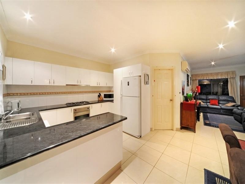 1/7 Erromango Drive, Jubilee Pocket QLD 4802