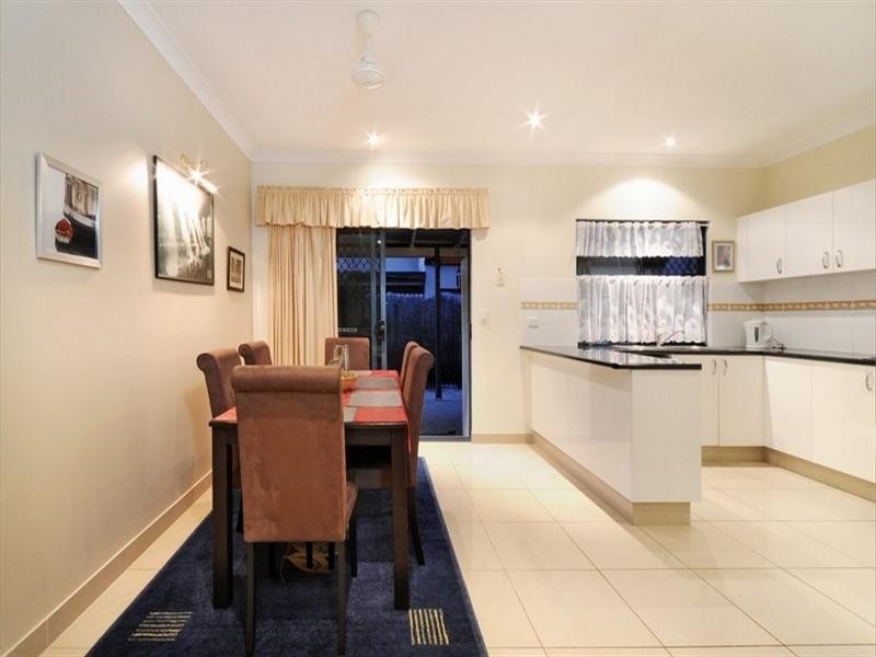 1/7 Erromango Drive, Jubilee Pocket QLD 4802