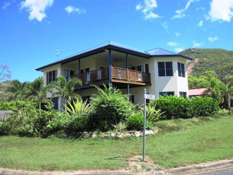 1 Olden Court, Hideaway Bay QLD 4800