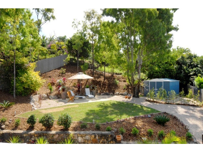 14 Manooka Drive, Cannonvale QLD 4802