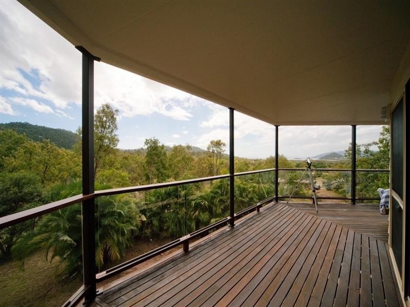 3 Braithwaite Court, Cannonvale QLD 4802