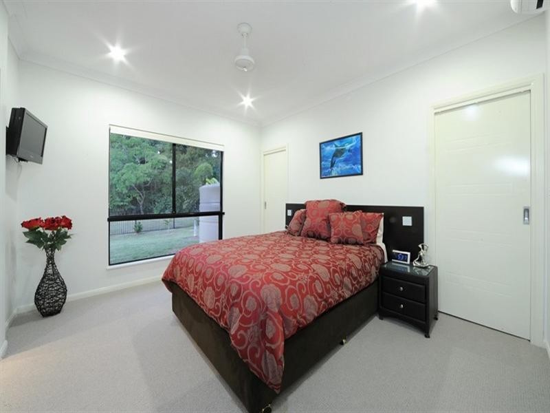 14 Waite Creek Court, Cannonvale QLD 4802