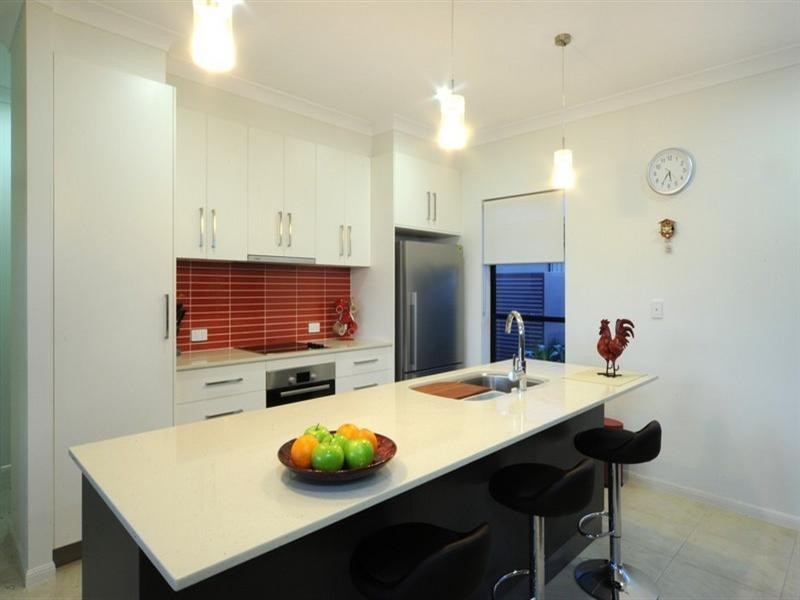 14 Waite Creek Court, Cannonvale QLD 4802