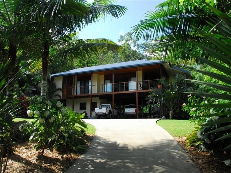 45 Tropic Road, Cannonvale QLD 4802