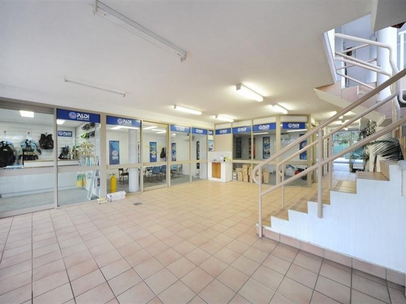 5 Commerce Close, Cannonvale QLD 4802