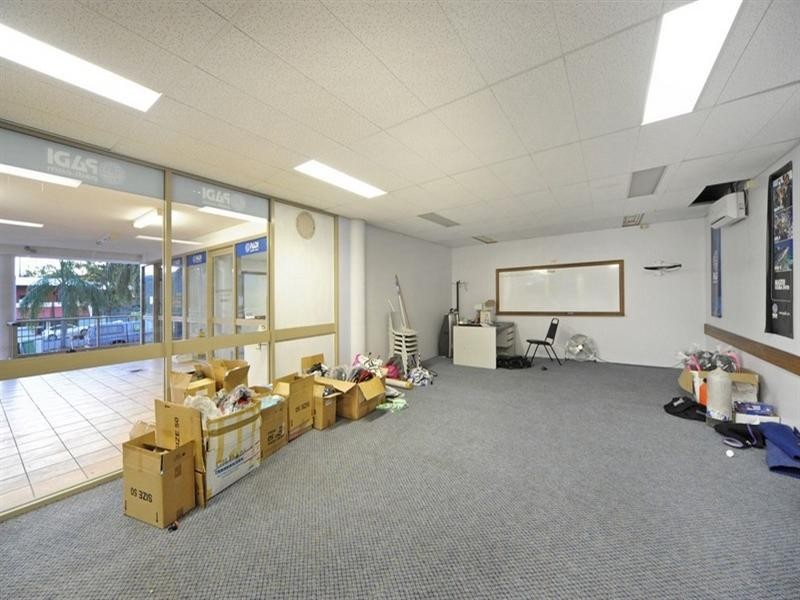 5 Commerce Close, Cannonvale QLD 4802