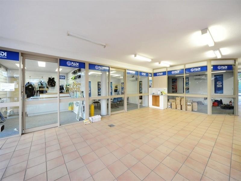 5 Commerce Close, Cannonvale QLD 4802