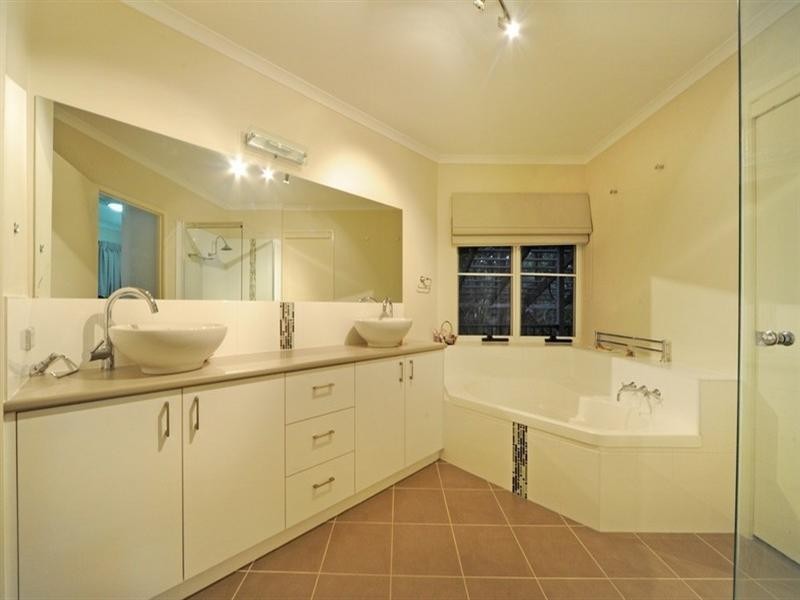 Jubilee Pocket QLD 4802