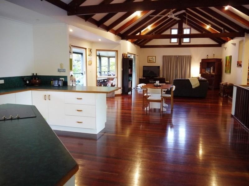 17 Moonlight Drive, Jubilee Pocket QLD 4802