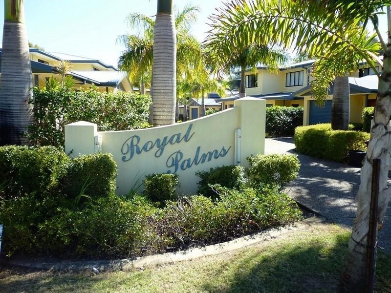 4/16 Beach Road, Cannonvale QLD 4802