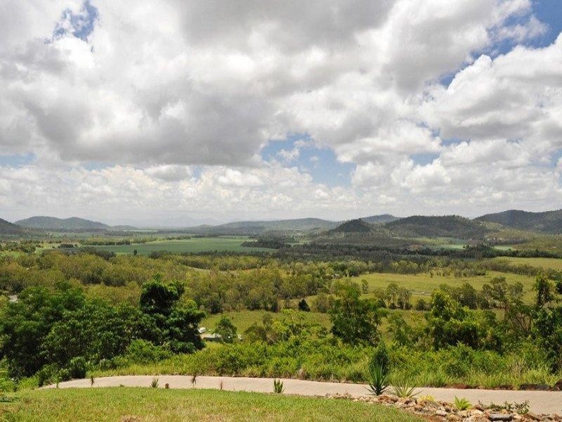 101 Kookaburra Drive, Cannon Valley QLD 4800