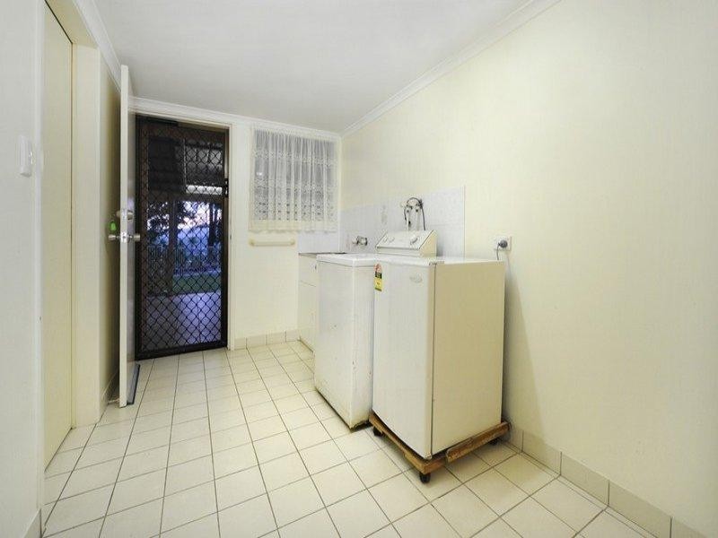 20 Illawong Street, Cannonvale QLD 4802