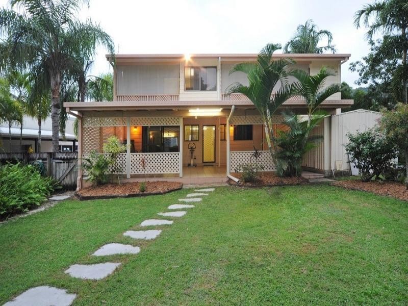 20 Illawong Street, Cannonvale QLD 4802