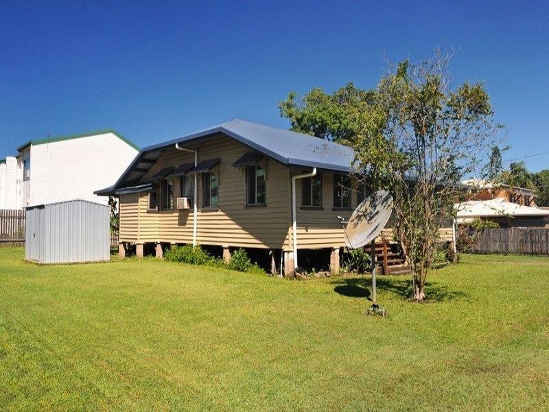 1 McDonald Lane, Proserpine QLD 4800