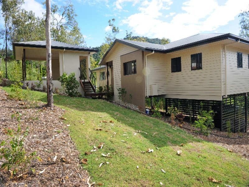 11 Paluma Estate, Paluma Road, Cannonvale QLD 4802