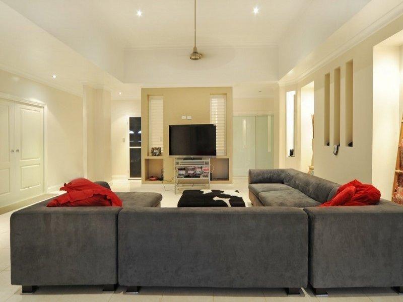 63 Galbraith Park Drive, Cannonvale QLD 4802