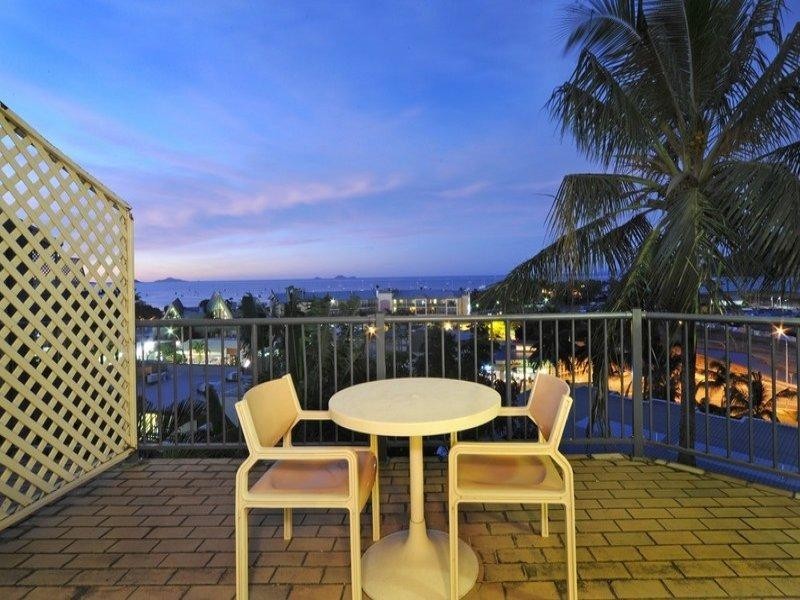 21 and 21a/5 Golden Orchid Drive, Airlie Beach QLD 4802