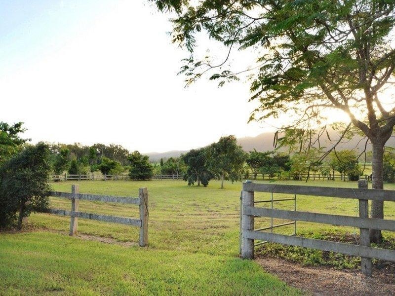 110 Tucker Road, Riordanvale QLD 4800