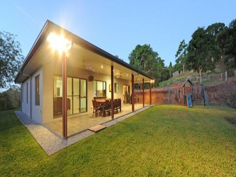 64 Hibiscus Road, Cannonvale QLD 4802