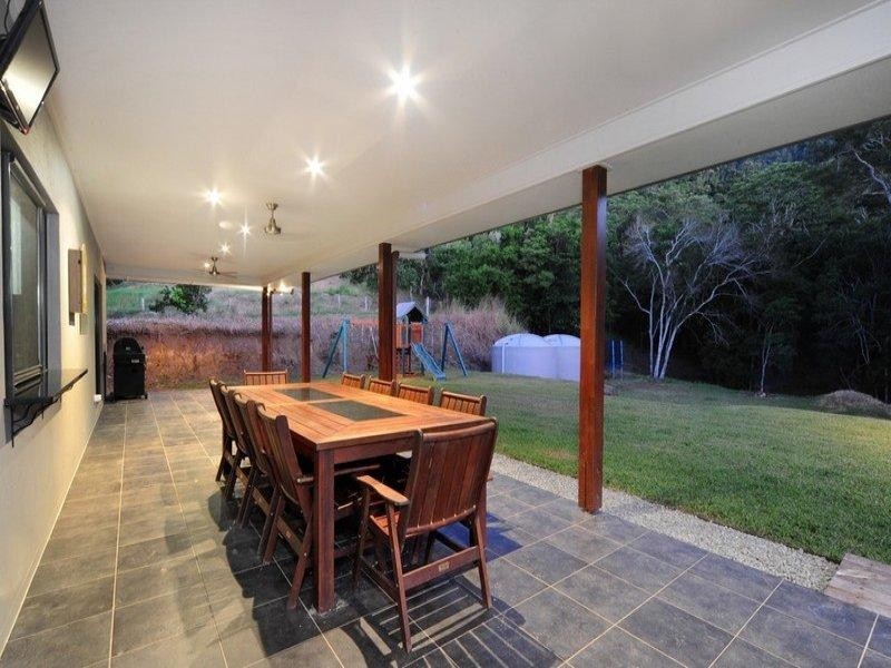 64 Hibiscus Road, Cannonvale QLD 4802