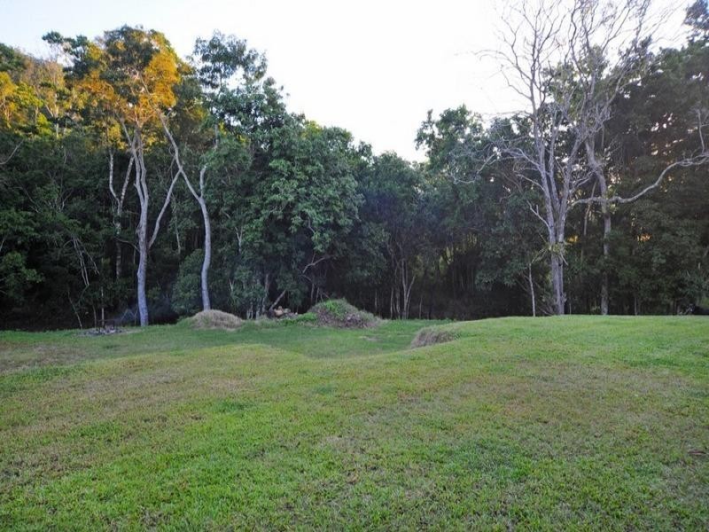 64 Hibiscus Road, Cannonvale QLD 4802