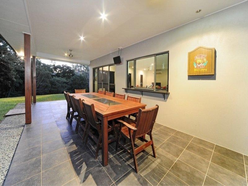 64 Hibiscus Road, Cannonvale QLD 4802